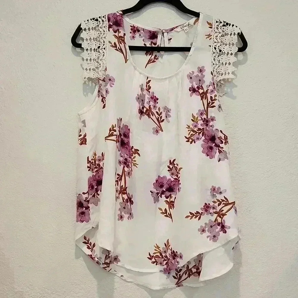 Hint of blush Floral Burgundy Print Blouse with Lace Sleeves Size XL
